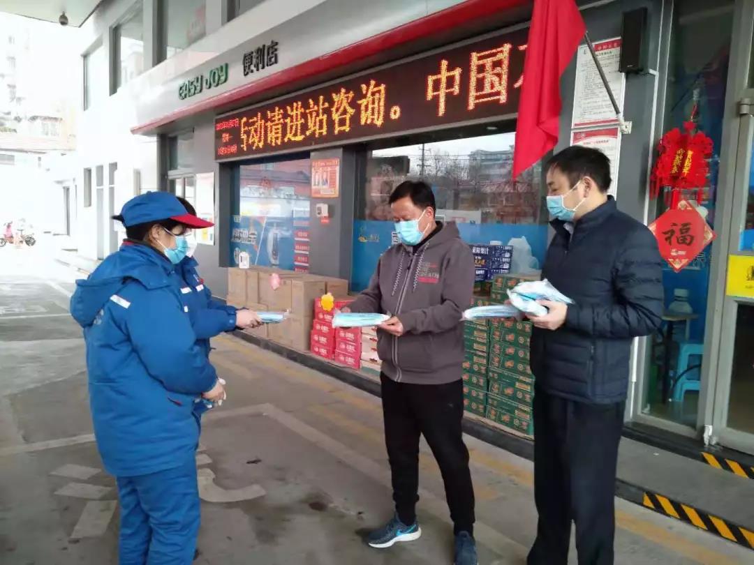 中國疫情防控最新動態(tài)，小巷深處的防疫故事與特色小店的奇遇
