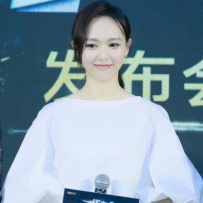 絕世護(hù)花高手陳笑最新揭秘，小巷中的神秘花園