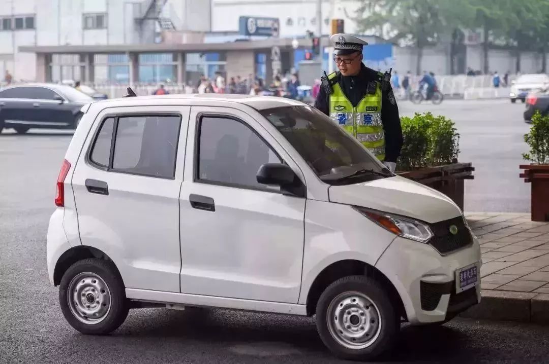 永城三輪車科技革新，重塑未來出行體驗(yàn)之旅